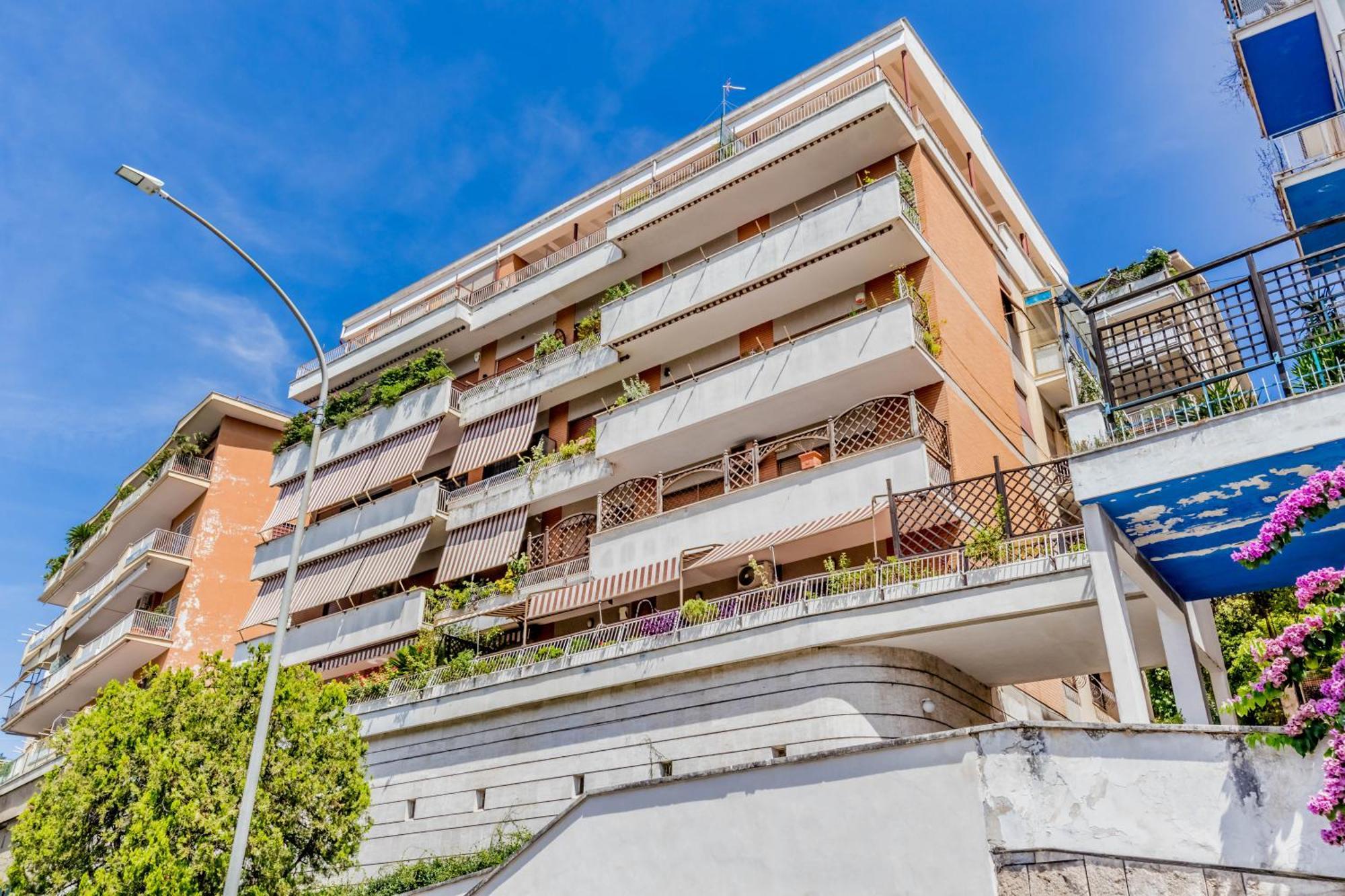 L'Attico Con Terrazza In Corso Francia Lägenhet Rom Exteriör bild